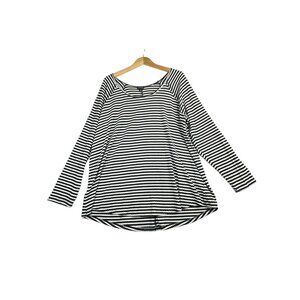 Torrid‎ Striped Long Sleeve Shirt size 3X Black/White